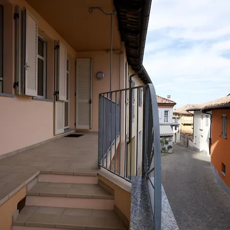Apartment Cromo *